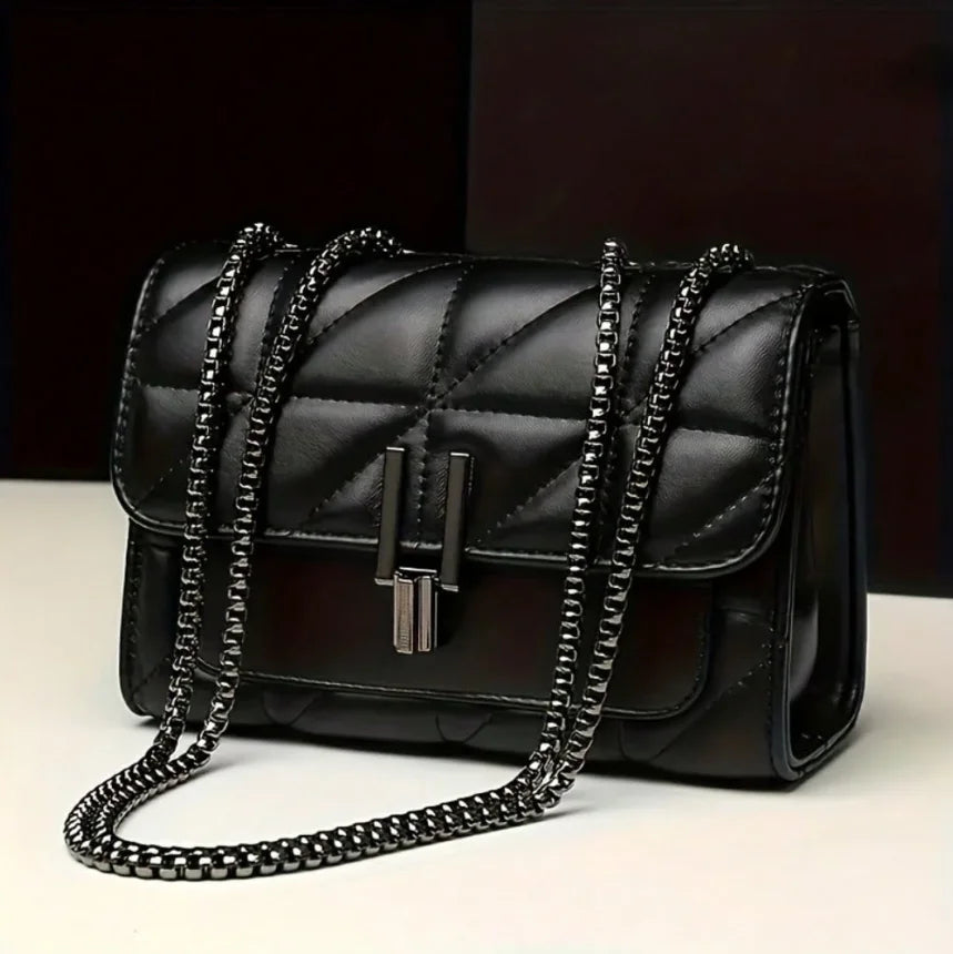 Chic Quilted Crossbody Bag